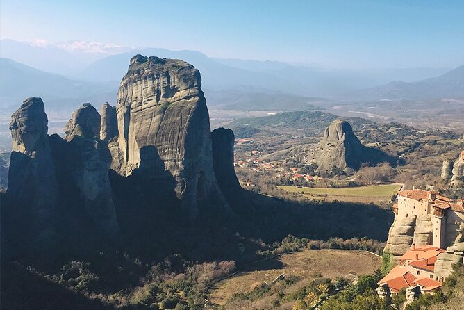 Meteora Full-Day Trip with Guide on Luxury Bus From Athens - Why Meteora deserves a full day from Athens