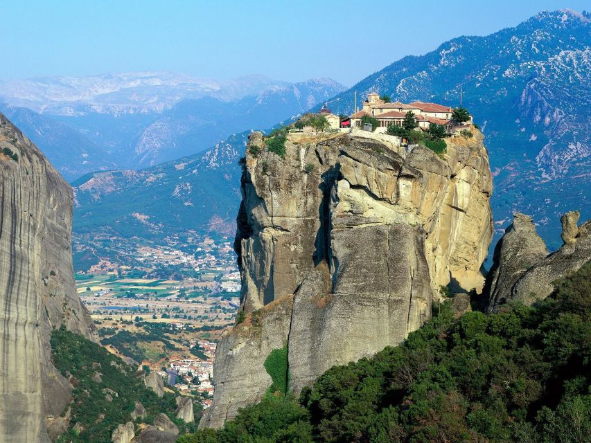 Meteora Monasteries Tour from Athens - The drivers make a real difference