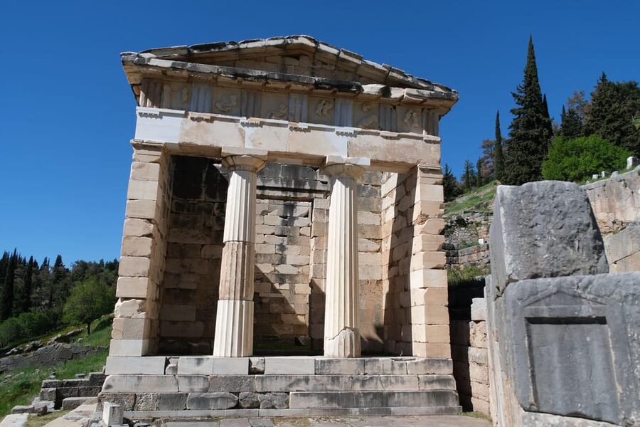 Mystic Delphi Private Tour - The value of a $352 private experience