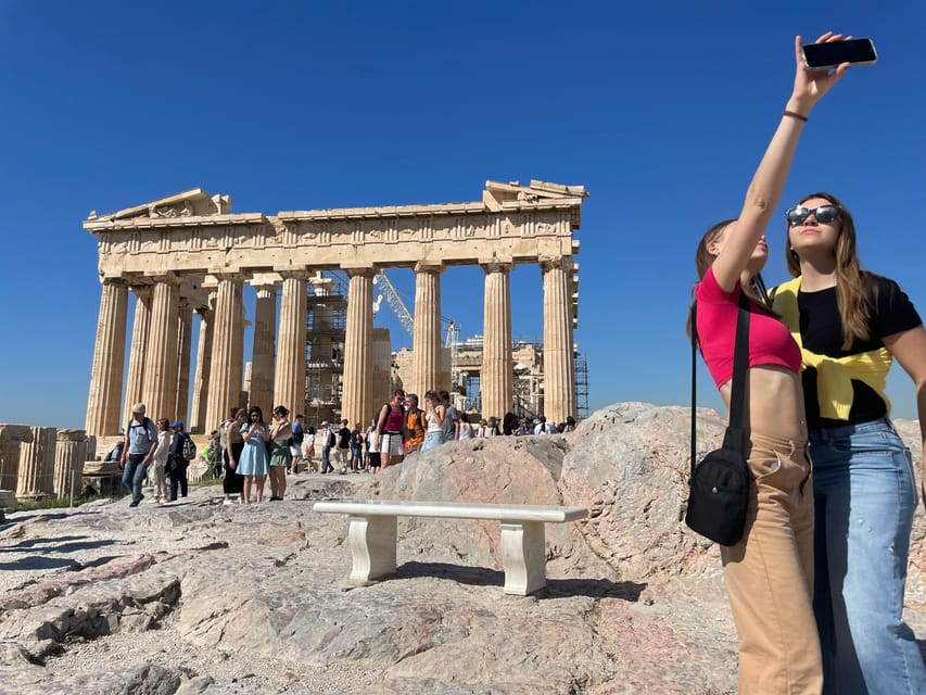 Parthenon & Acropolis Guided Tour in Spanish -Option Tickets - Entering through the Propylaea