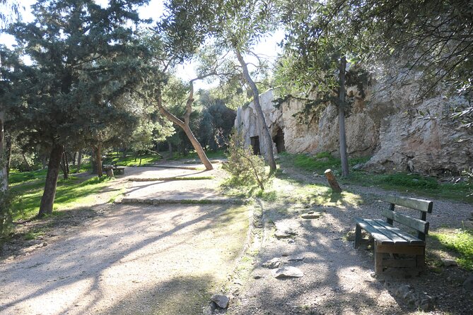 Philosophical Tour in Athens - Philopappos Monument and the ancient recipe for happiness