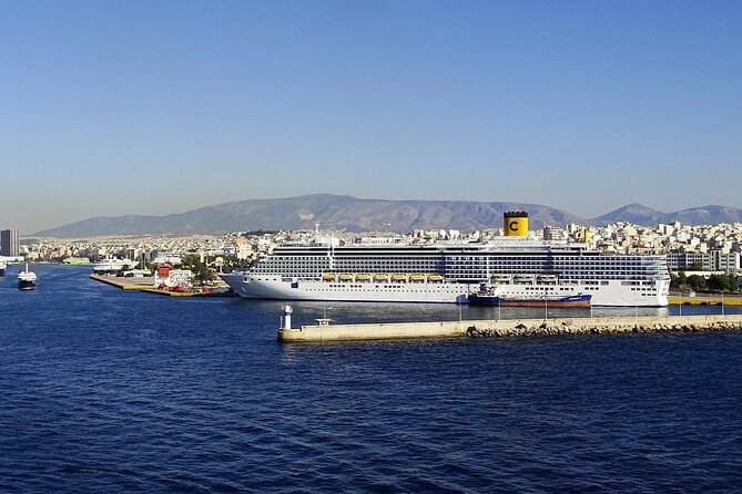 Piraeus Port/Hotels to Athens Airport Private Transfer-Meet&Greet - Wi-Fi, water, and air-conditioning on the road