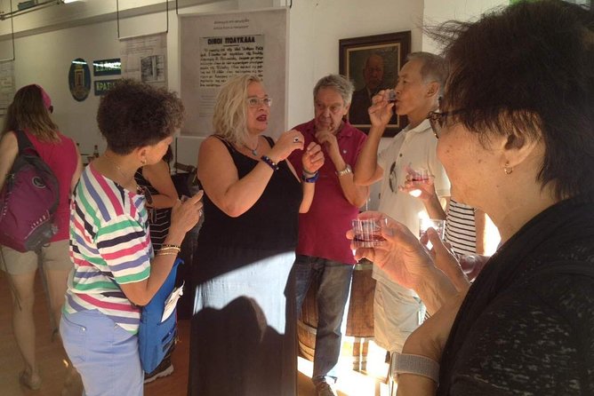 Polykala Distillery: 128 years of history & liqueur tasting. - What the three-part tasting is like