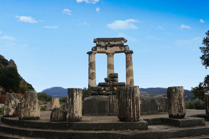 Premium Delphi Day Trip with an Expert Guide, Museum & Lunch - Meeting Near the Acropolis at 8:20 a.m.