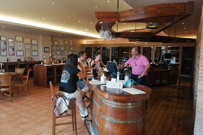 Private 4x4 Wine Tour from Athens to Marathon Lake and a Winery - Who will enjoy this Athens half-day most?