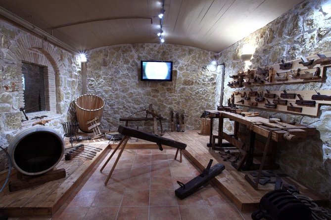 Private 4x4 Wine Tour from Athens to Marathon Lake and a Winery - Practical details before you book