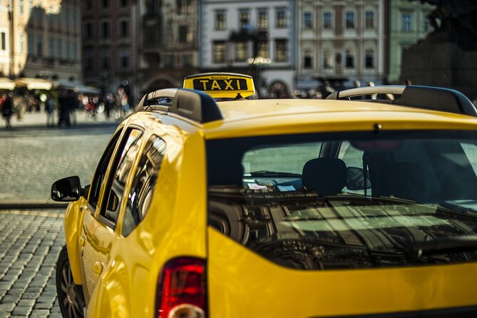 "Private Airport Transfer: Athens Airport to/from Piraeus Port" - Small comforts, with a few limits