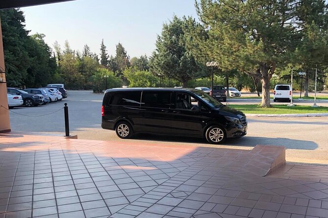Private Arrival Transfer: Piraeus Cruise Port to Central Athens - Who should book this Piraeus transfer