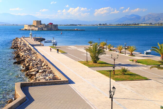 Private Day Trip to Canal,Ancient Corinth,Myceane and Nauplion - Ancient Corinth and its strategic position