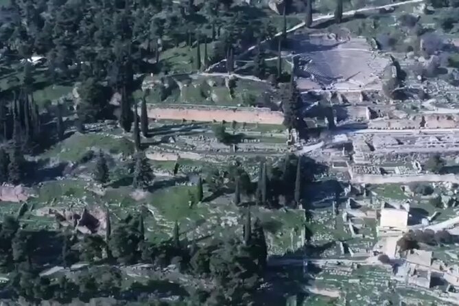 Private Delphi tour with a Pickup (optional Thermopylae) - Private transport, pickup, and the eight-hour clock