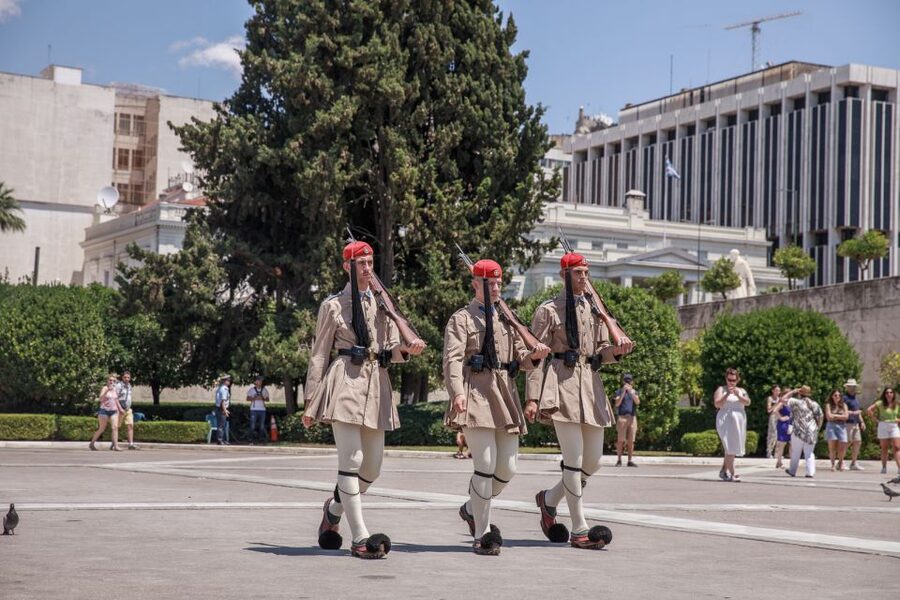 Private Guided Tour: Athens, Acropolis and Acropolis Museum - Why this private Athens route works so well