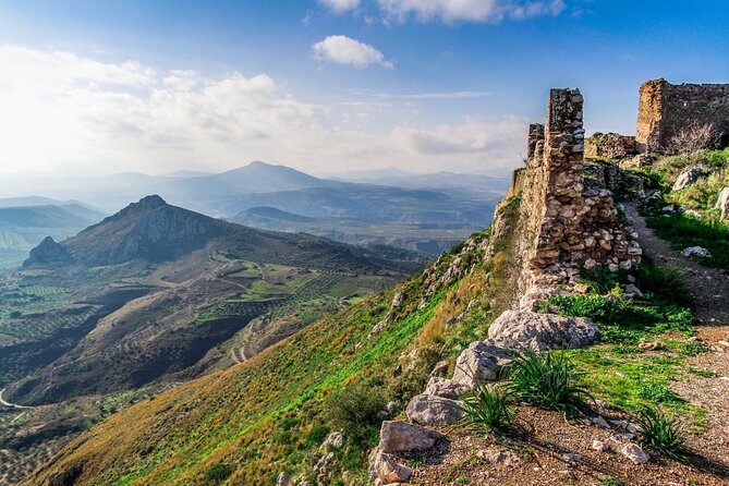 Private half-day tour to Ancient Corinth from Athens - The drive from Athens to the Corinth Canal