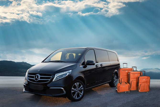 Private Limo Transfer From Athens/Suburbs To Pireaus Port - What the Mercedes Ride Includes