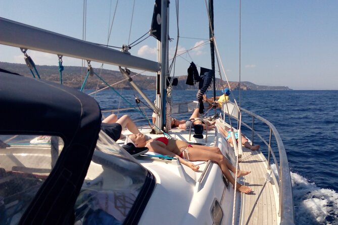 Private Luxury Sailing Cruise in Athens Riviera With Lunch - Key details before you reserve