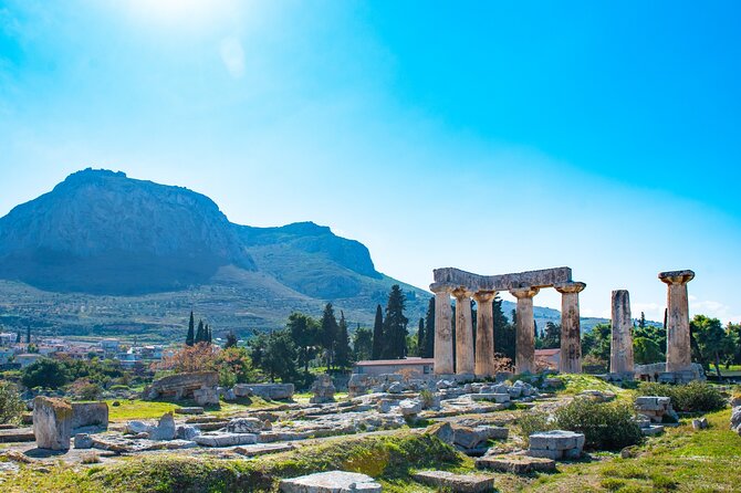 Private Luxury Tour: Ancient Corinth, Mycenae, Epidaurus, Nafplio - Looking into the Corinth Canal at the Isthmus