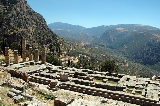 Private Luxury Tour: Delphi & Thermopylae – The 300’s Legacy - An hour at the Delphi Archaeological Museum