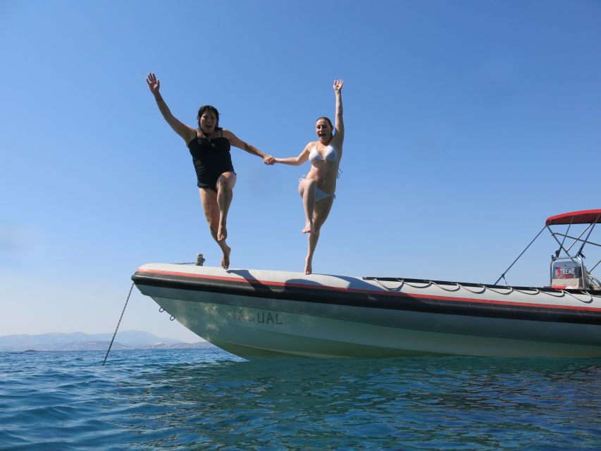 Private Rib Cruise to Poseidon Temple at Sounio Cape - How the crew adjusts the day