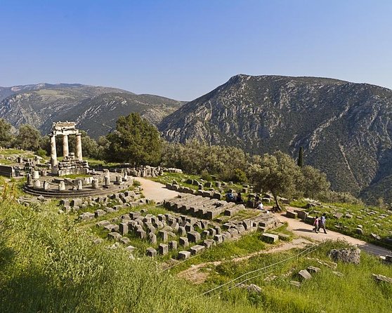 Private Tour: Delphi Day Trip from Athens Including wonderful local Lunch - The guides make the largest difference