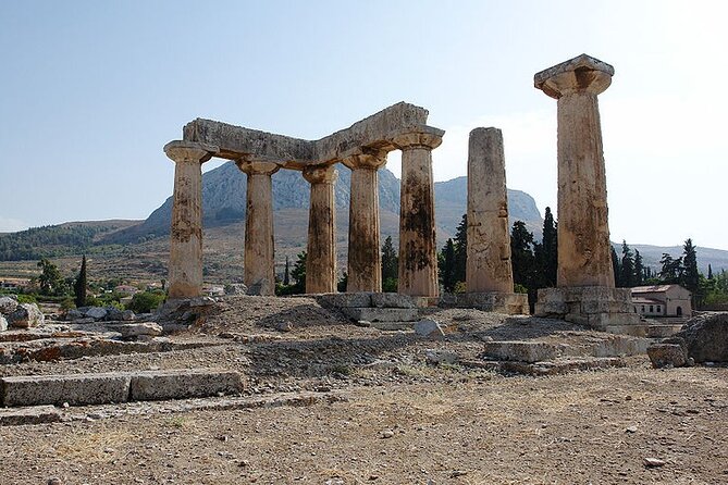 Private Tour in Athens Corinth - Parliament Square and the changing of the guards