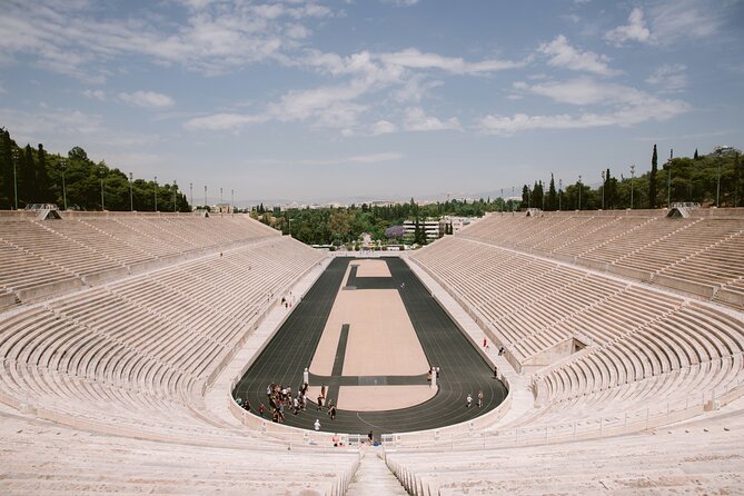 Private Tour: Personal Photoshooting in Athens - What the photographer adds