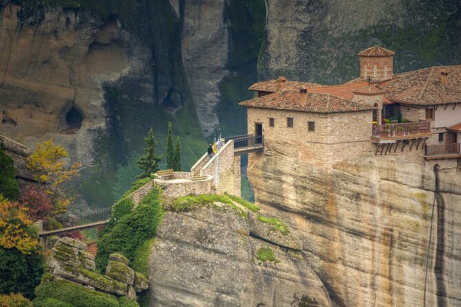 Private Tour to Monasteries of Meteora & Thermopylae from Athens - Meteora from Athens: a remarkable place with a long road