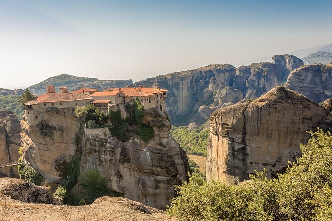 Private Tour to Monasteries of Meteora & Thermopylae from Athens - The 8:00 a.m. departure and private car