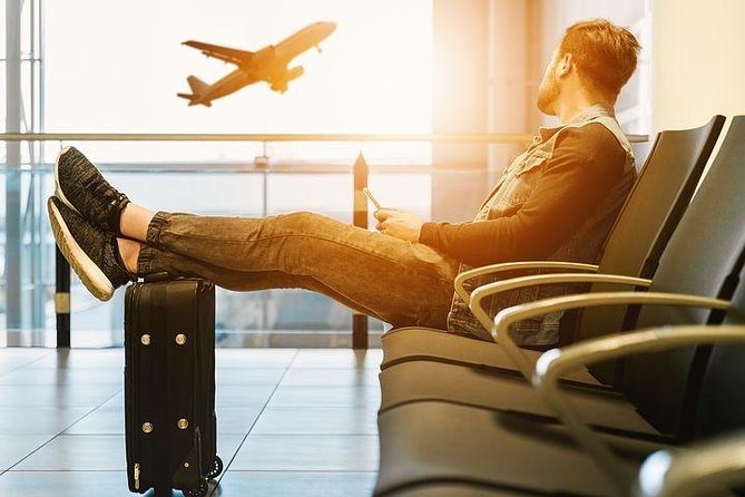 Private Transfer Athens Airport Pick-up (Shuttle Service) - The driver’s role and local conversation