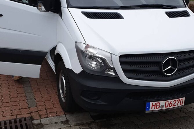 Private Transfer from Athens Airport to Athens or vice versa - Booking details and cancellation timing