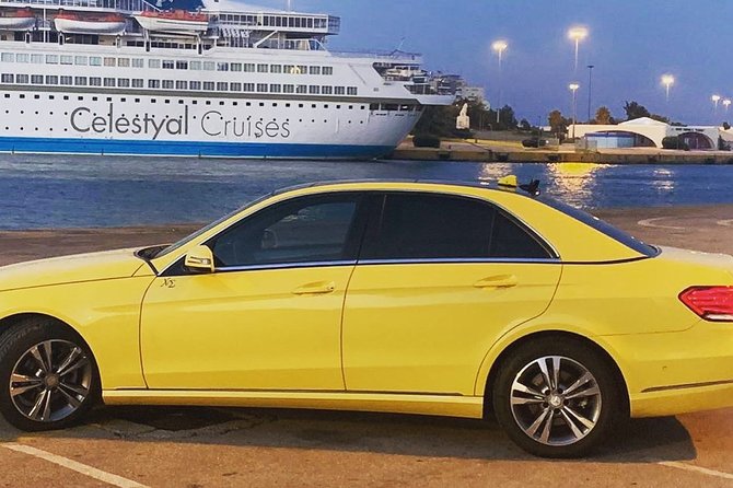 Private transfer from Athens International Airport to ATHENS CITY - The ride into Athens takes 35 minutes to 1 hour 10 minutes