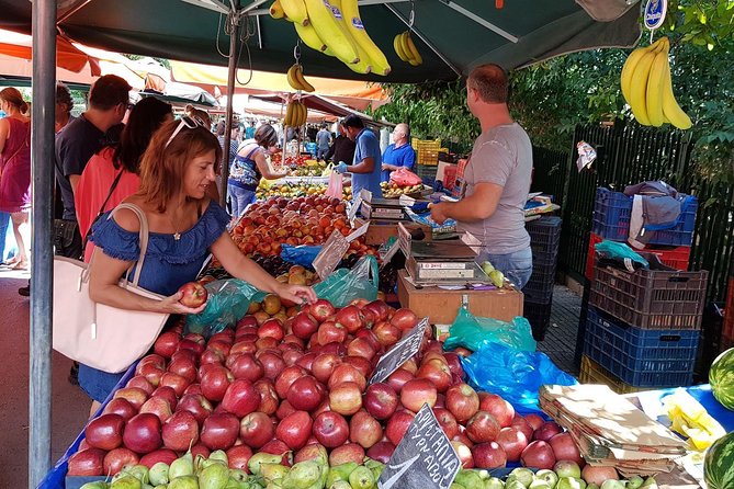 Small Group Greek Traditional Food Tour in Athens 20+ Tastings - Starting at Athinas 41 and entering the Central Market