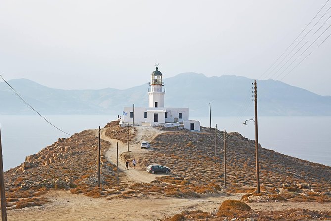 Sunset Lighthouse Armenistis - Why Armenistis is a fine sunset choice