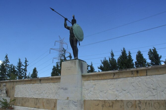 Thermopylae and Delphi Private Full-Day Tour from Athens - Walking through the Delphi Archaeological Museum