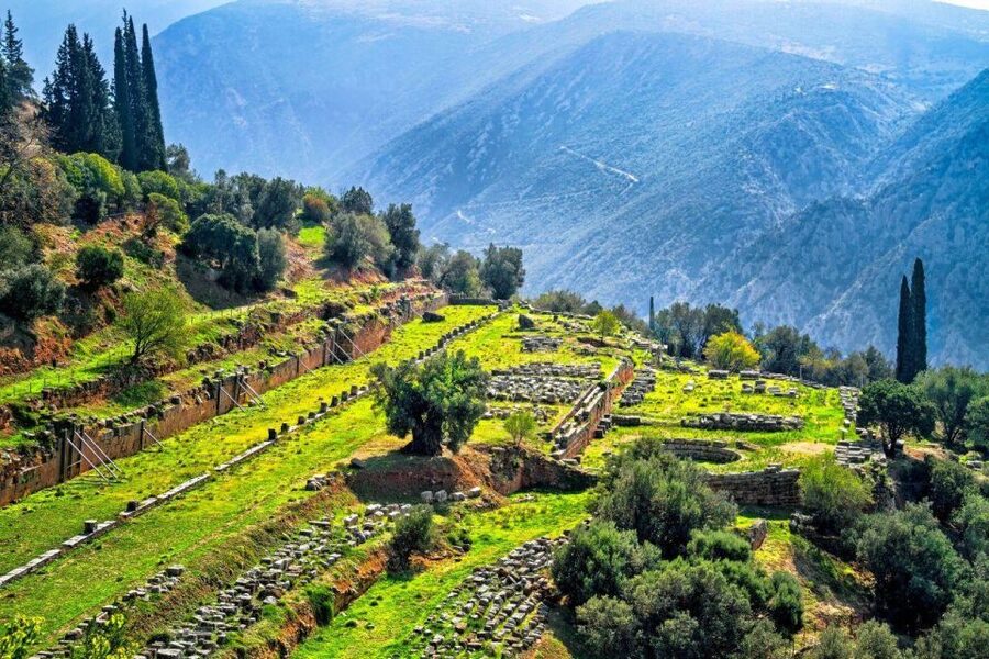 Thermopylae, Meteora and Delphi Full Day Tour - Key points to know before you book