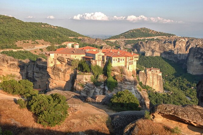Thermopylae, Meteora and Delphi Private Full Day Tour - Distomo and the harder side of Greek history