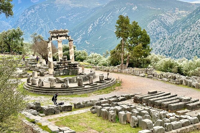 Thermopylae The battle of the 300 Spartans & Delphi Day Tour - Why Thermopylae and Delphi belong on one day