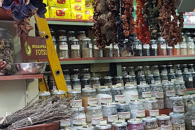 Traditional breakfast in markets with olive oil and honey tasting - What you may taste during the breakfast