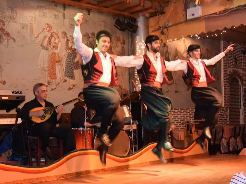 Traditional Greek Show in Plaka with Dinner - The folk show and the evening’s real payoff