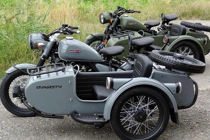 VIP 90" Private Sidecar Tour of Athens Acropolis & Lycabetus - Who will enjoy this Athens sidecar tour most