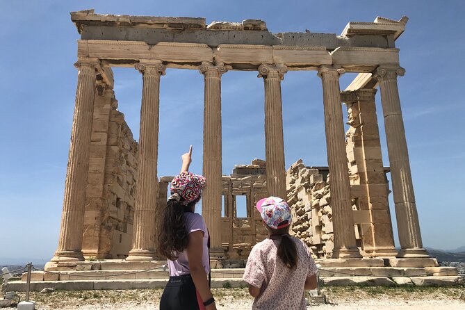 Visit of the Acropolis with an official guide in Spanish - Why a Spanish guide changes the Acropolis