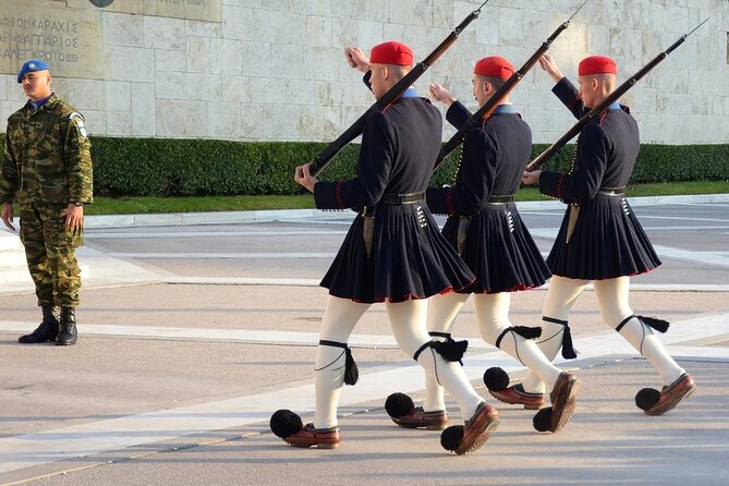 Walk through the history of Athens - From Panepistimiou Avenue to the Athens of today