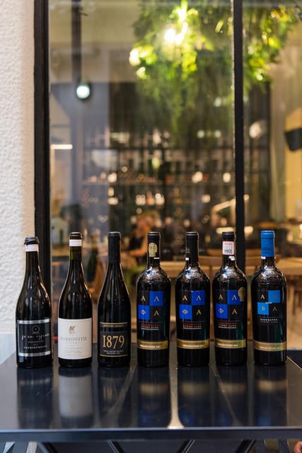 Wine and food pairing in Psyche Wine bar, near Syntagma - Key points at a glance